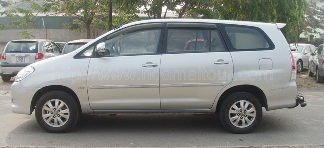 thuê xe tháng innova 84174